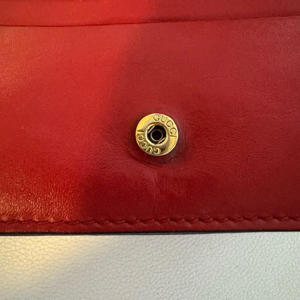 Gucci Brown GG Supreme Canvas Wallet with Red Cherry 3D SALE!! - Picture 6 of 14